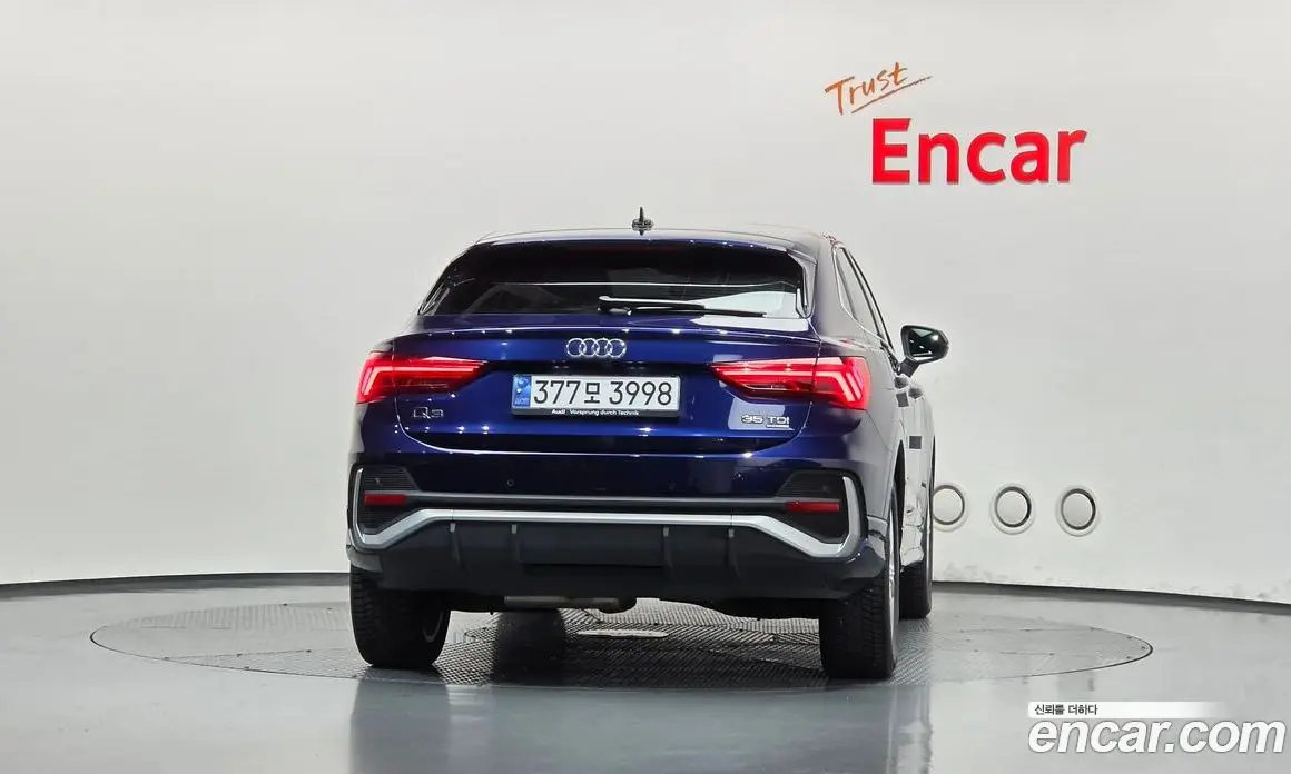 Audi Q3 2023 2.0 АКПП, фото 4