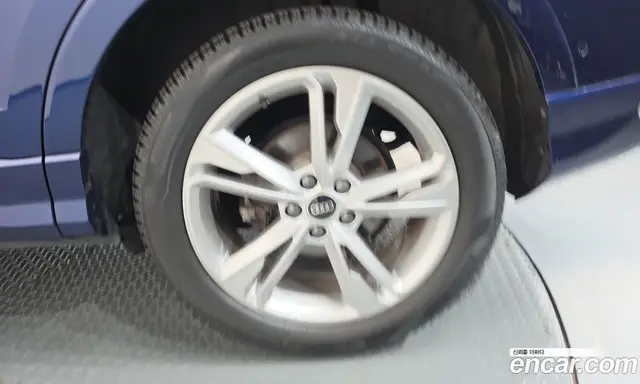 Audi Q3 2023 2.0 АКПП, миниатюра 7