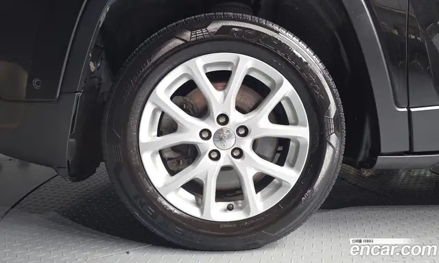 Jeep Cherokee 2017 2.4 АКПП, миниатюра 5 Jeep Cherokee 2017 2.4 АКПП, миниатюра 5