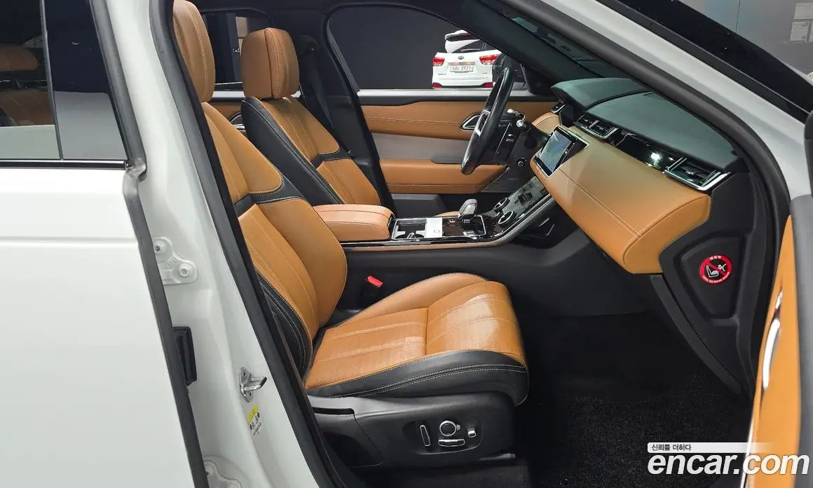 Land Rover Range Rover Velar 2021 3.0 АКПП, фото 17