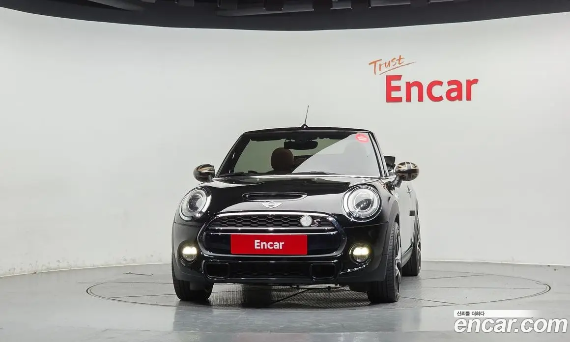 Mini Cooper Convertible 2016 2.0 АКПП, фото 3 Mini Cooper Convertible 2016 2.0 АКПП, фото 3
