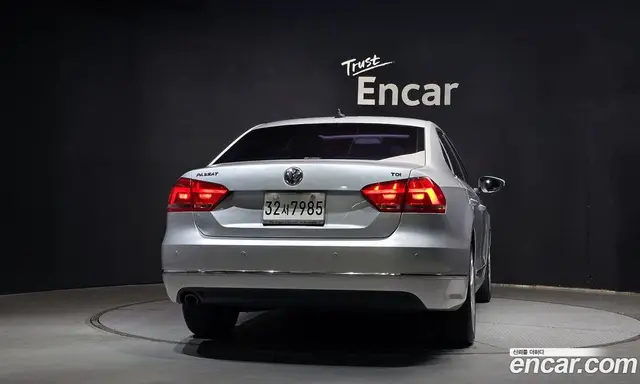 Volkswagen Passat 2014 2.0 АКПП, миниатюра 4 Volkswagen Passat 2014 2.0 АКПП, миниатюра 4