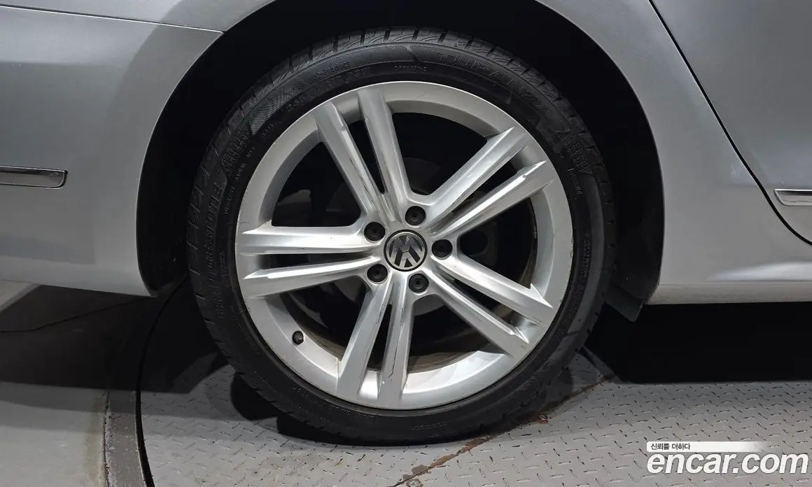 Volkswagen Passat 2014 2.0 АКПП, фото 5 Volkswagen Passat 2014 2.0 АКПП, фото 5