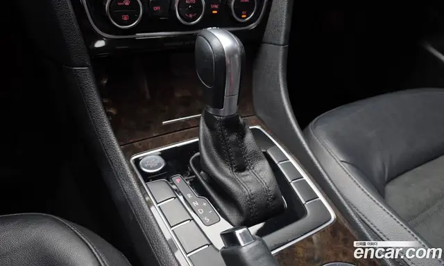 Volkswagen Passat 2014 2.0 АКПП, миниатюра 9 Volkswagen Passat 2014 2.0 АКПП, миниатюра 9