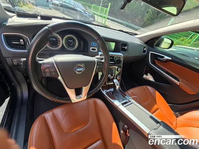 Volvo S60 2012 2.0 АКПП, миниатюра 11