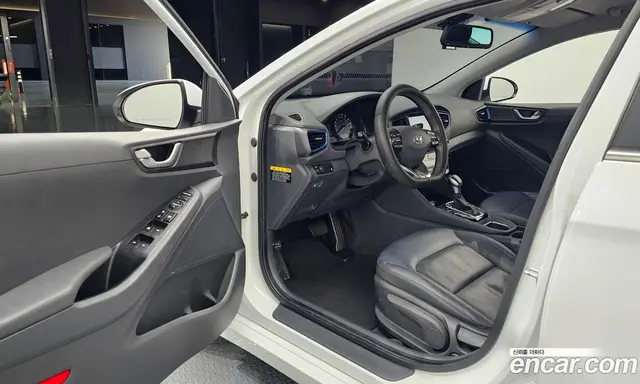 Hyundai Ioniq 2016 1.6 АКПП, миниатюра 10 Hyundai Ioniq 2016 1.6 АКПП, миниатюра 10