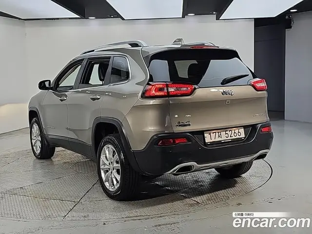 Jeep Cherokee 2017 2.2 АКПП, миниатюра 4