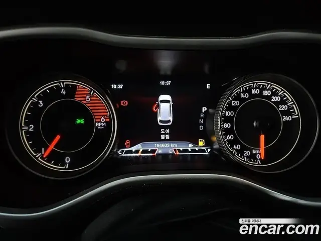 Jeep Cherokee 2017 2.2 АКПП, миниатюра 8