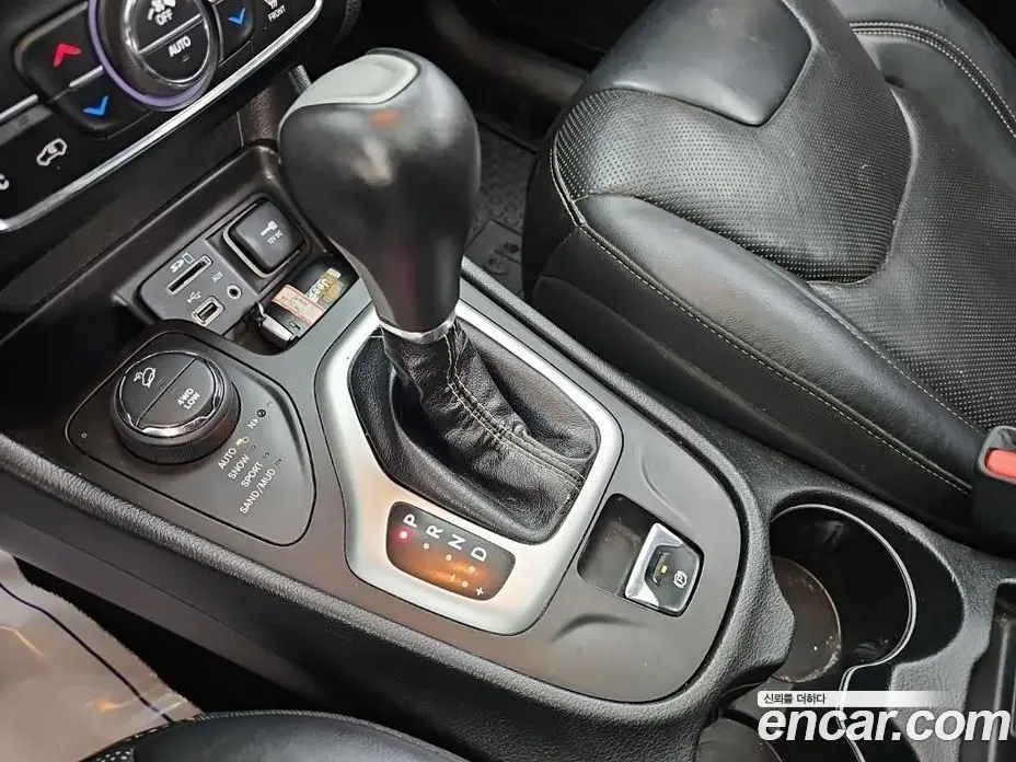 Jeep Cherokee 2017 2.2 АКПП, фото 9