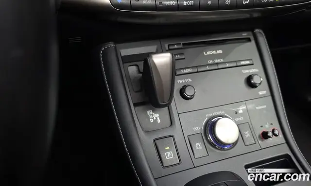 Lexus CT200h 2018 1.8 АКПП, миниатюра 11 Lexus CT200h 2018 1.8 АКПП, миниатюра 11