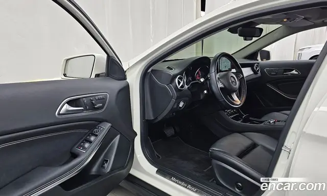 Mercedes-Benz GLA-Class 2016 2.1 АКПП, миниатюра 10