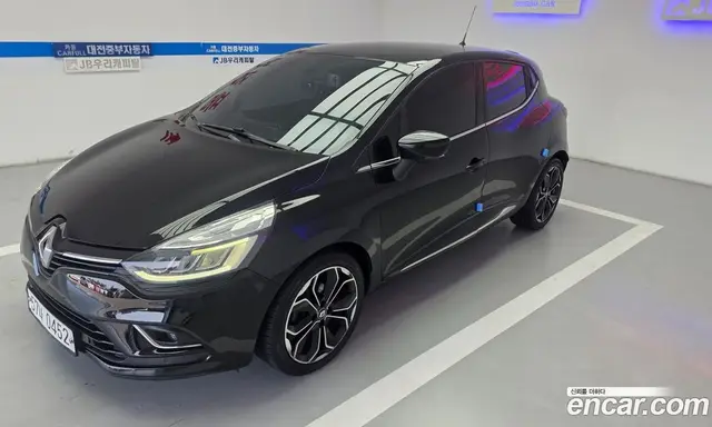Renault (Samsung) Clio 2019 1.5 АКПП, миниатюра 3