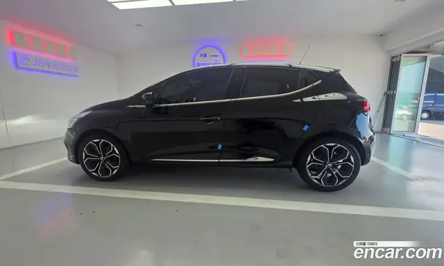 Renault (Samsung) Clio 2019 1.5 АКПП, миниатюра 5
