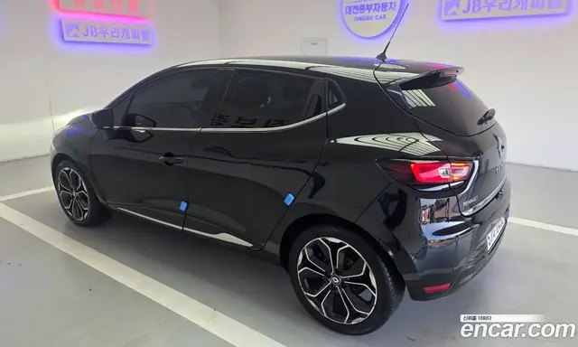 Renault (Samsung) Clio 2019 1.5 АКПП, миниатюра 7