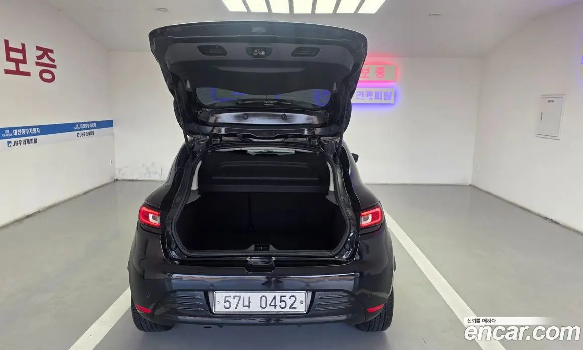 Renault (Samsung) Clio 2019 1.5 АКПП, фото 10