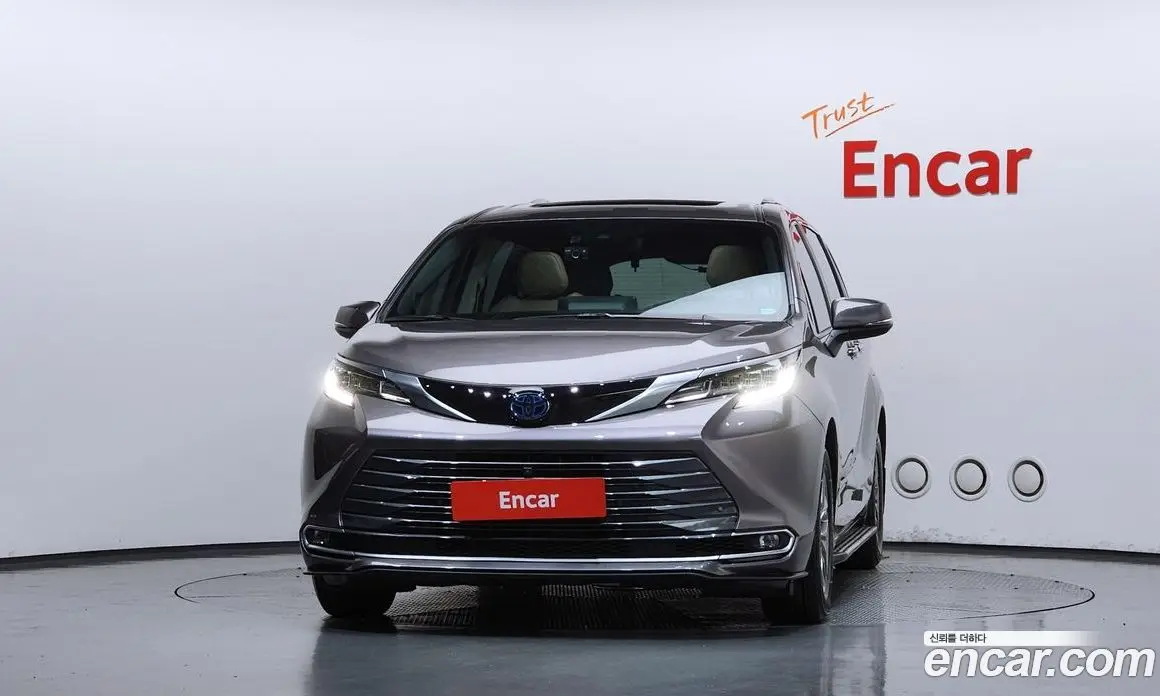 Toyota Sienna 2023 2.5 АКПП, фото 3 Toyota Sienna 2023 2.5 АКПП, фото 3