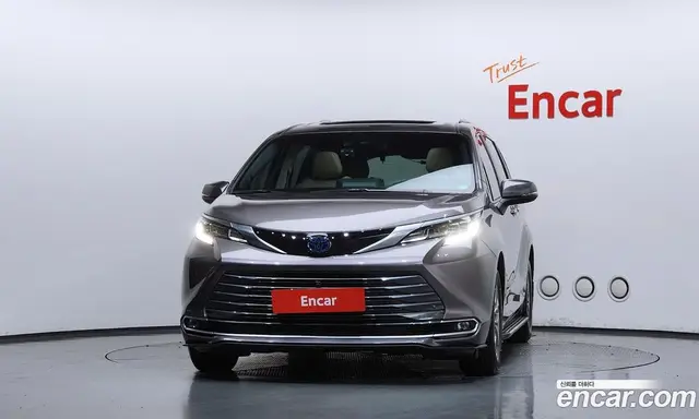 Toyota Sienna 2023 2.5 АКПП, миниатюра 3 Toyota Sienna 2023 2.5 АКПП, миниатюра 3