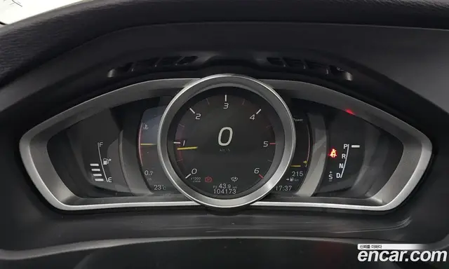 Volvo V40 2017 2.0 АКПП, миниатюра 11