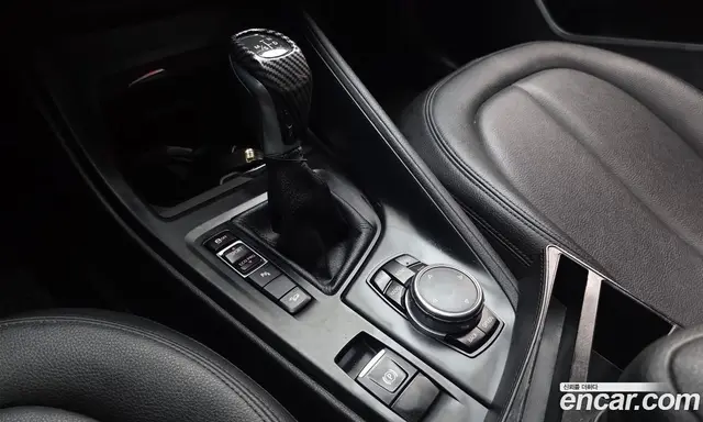 BMW X1 2016 2.0 АКПП, миниатюра 9