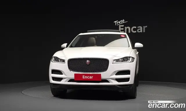 Jaguar F-Pace 2017 2.0 АКПП, миниатюра 3 Jaguar F-Pace 2017 2.0 АКПП, миниатюра 3