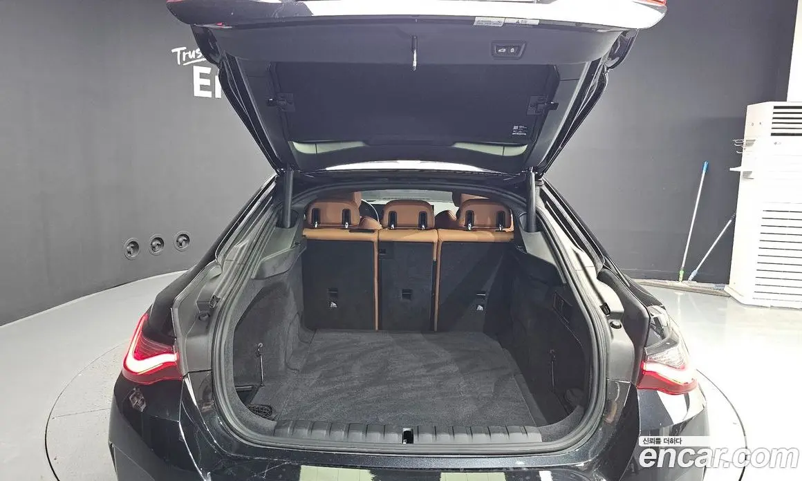 BMW i4 2022 0.2 АКПП, фото 20
