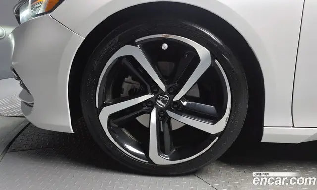 Honda Accord 2018 2.0 АКПП, миниатюра 5 Honda Accord 2018 2.0 АКПП, миниатюра 5