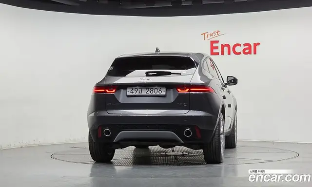 Jaguar E-Pace 2018 2.0 АКПП, миниатюра 4 Jaguar E-Pace 2018 2.0 АКПП, миниатюра 4