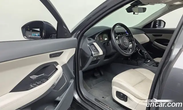 Jaguar E-Pace 2018 2.0 АКПП, миниатюра 10 Jaguar E-Pace 2018 2.0 АКПП, миниатюра 10