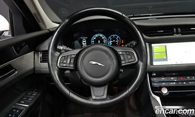 Jaguar XF 2017 2.0 АКПП, миниатюра 12