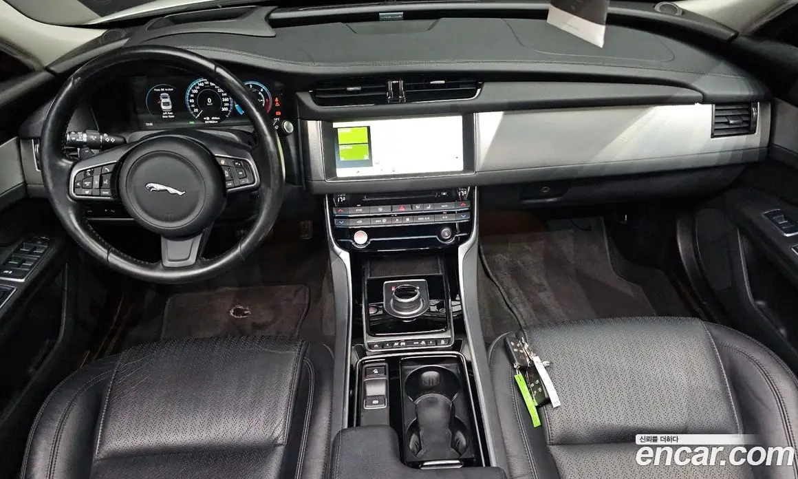 Jaguar XF 2017 2.0 АКПП, фото 7