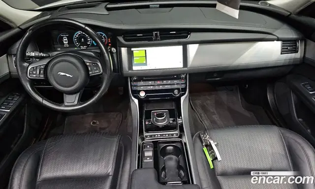 Jaguar XF 2017 2.0 АКПП, миниатюра 7