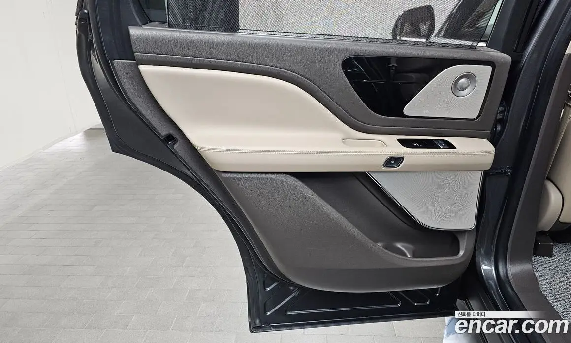 Lincoln Aviator 2020 3.0 АКПП, фото 15
