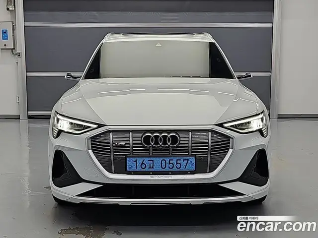 Audi e-tron 2022 АКПП, миниатюра 2