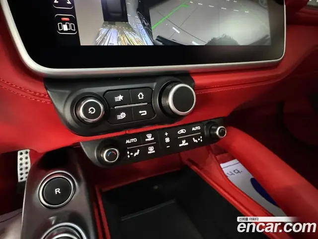 Ferrari GTC4 Lusso 2019 3.9 АКПП, миниатюра 12