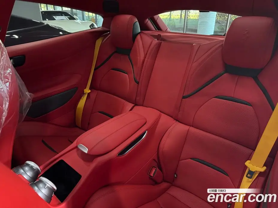 Ferrari GTC4 Lusso 2019 3.9 АКПП, фото 14