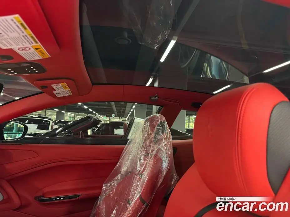 Ferrari GTC4 Lusso 2019 3.9 АКПП, фото 15