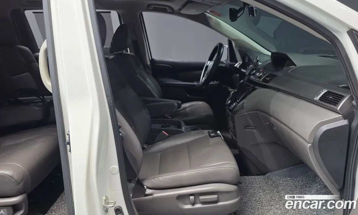 Honda Odyssey 2016 3.5 АКПП, фото 11