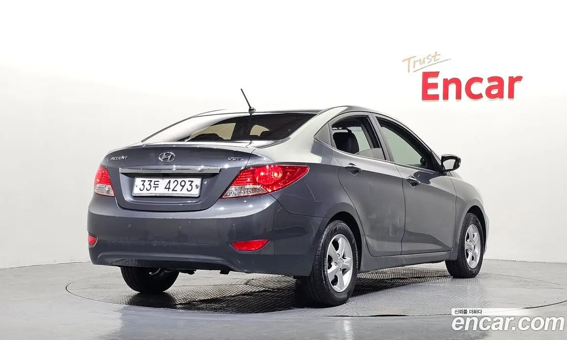 Hyundai Accent 2012 1.6 МКПП, фото 2 Hyundai Accent 2012 1.6 МКПП, фото 2