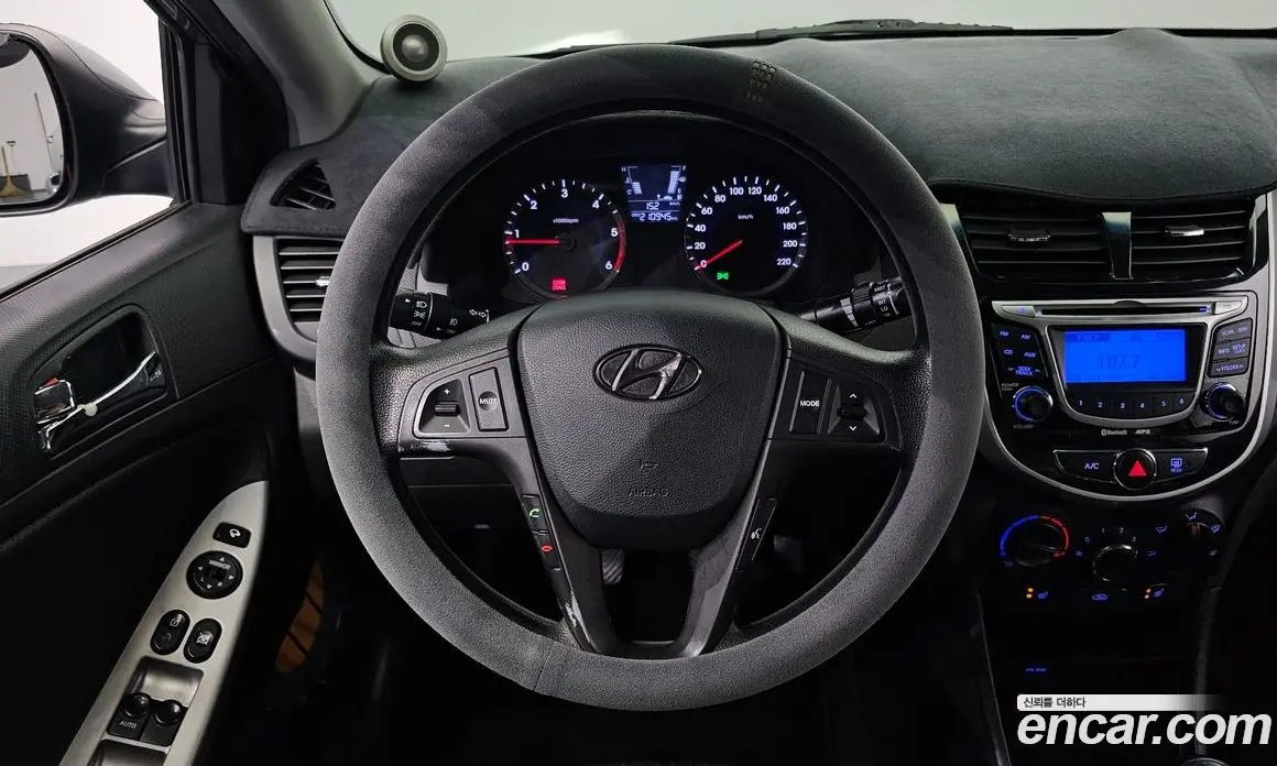 Hyundai Accent 2012 1.6 МКПП, фото 14 Hyundai Accent 2012 1.6 МКПП, фото 14