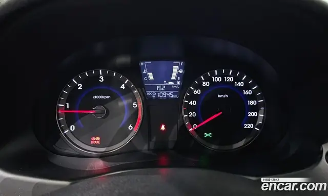 Hyundai Accent 2012 1.6 МКПП, миниатюра 8 Hyundai Accent 2012 1.6 МКПП, миниатюра 8