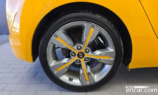 Hyundai Veloster 2012 1.6 АКПП, миниатюра 5 Hyundai Veloster 2012 1.6 АКПП, миниатюра 5