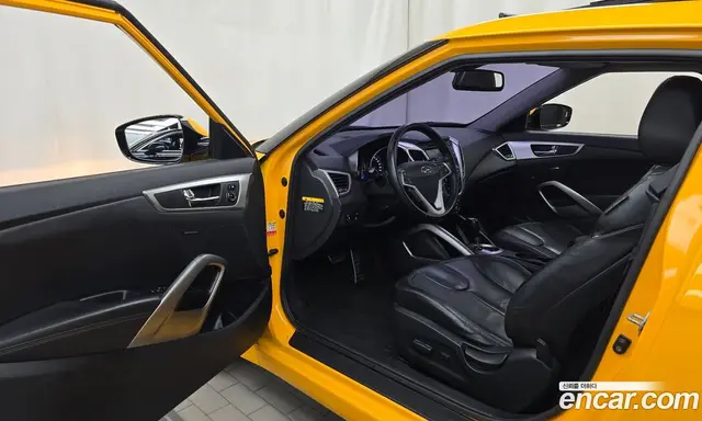 Hyundai Veloster 2012 1.6 АКПП, миниатюра 10 Hyundai Veloster 2012 1.6 АКПП, миниатюра 10