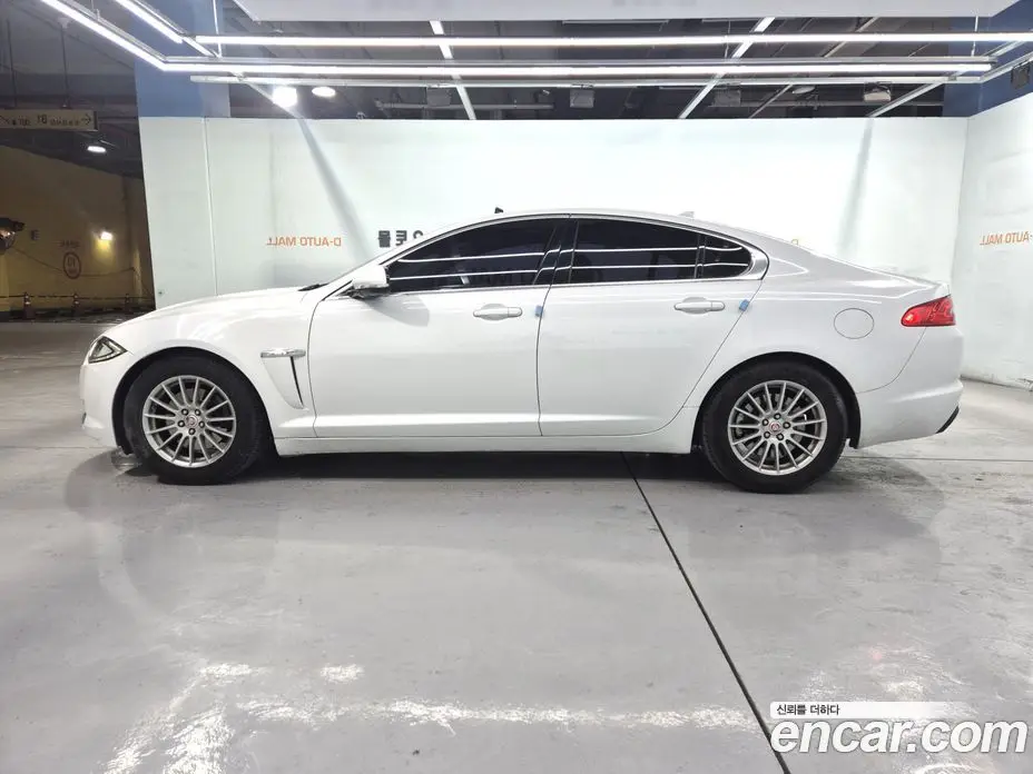 Jaguar XF 2015 2.2 АКПП, фото 3