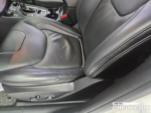 Jeep Cherokee 2019 2.4 АКПП, миниатюра 12