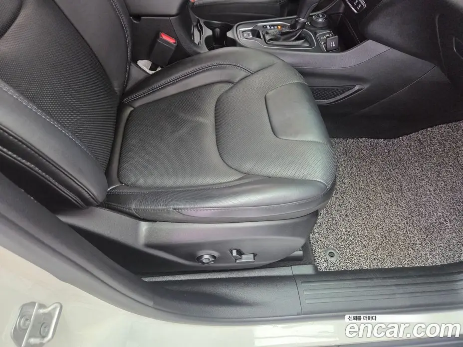 Jeep Cherokee 2019 2.4 АКПП, фото 13