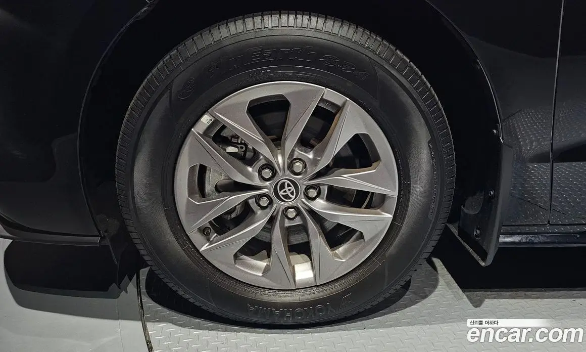 Toyota Sienna 2024 2.5 АКПП, фото 4