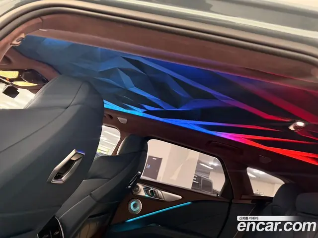 BMW XM 2023 4.4 АКПП, миниатюра 8