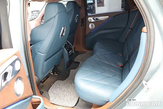 BMW XM 2023 4.4 АКПП, миниатюра 9