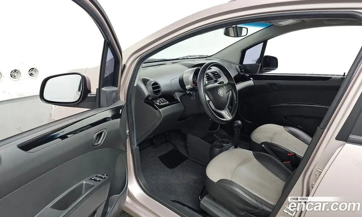 Chevrolet Matiz 2010 1.0 АКПП, фото 12