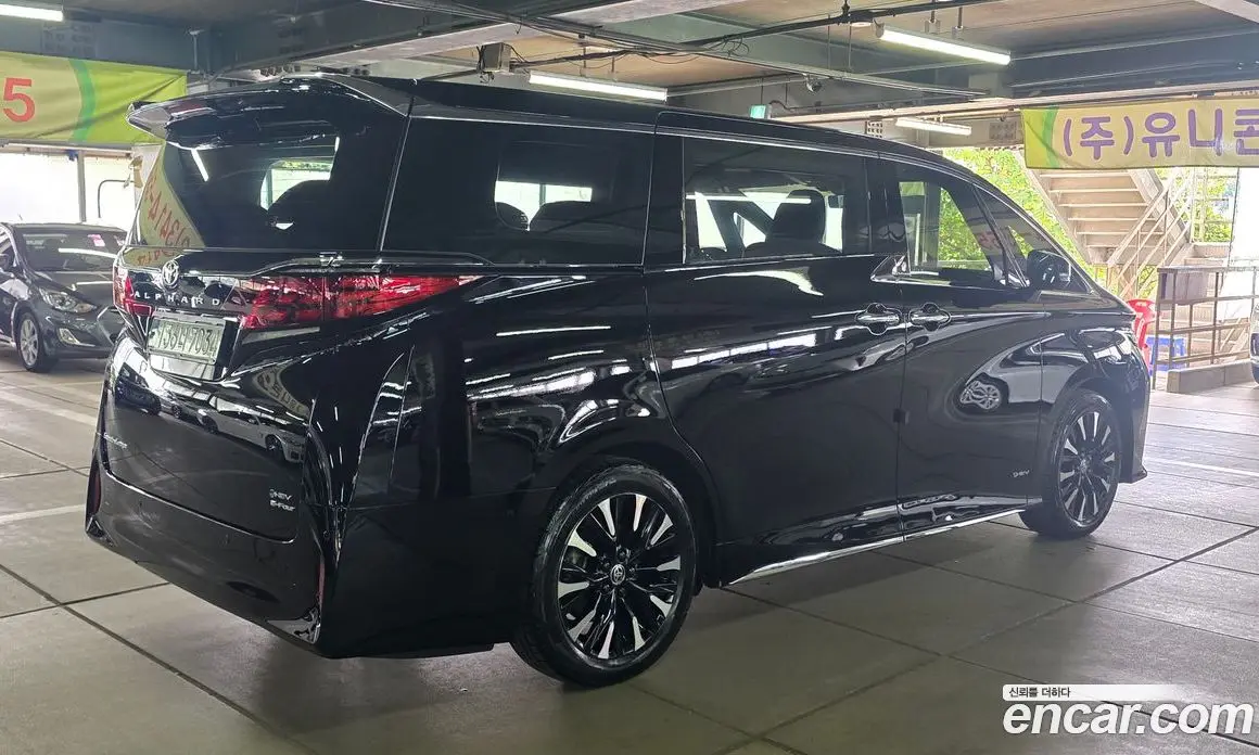 Toyota Alphard 2023 2.5 АКПП, фото 4 Toyota Alphard 2023 2.5 АКПП, фото 4